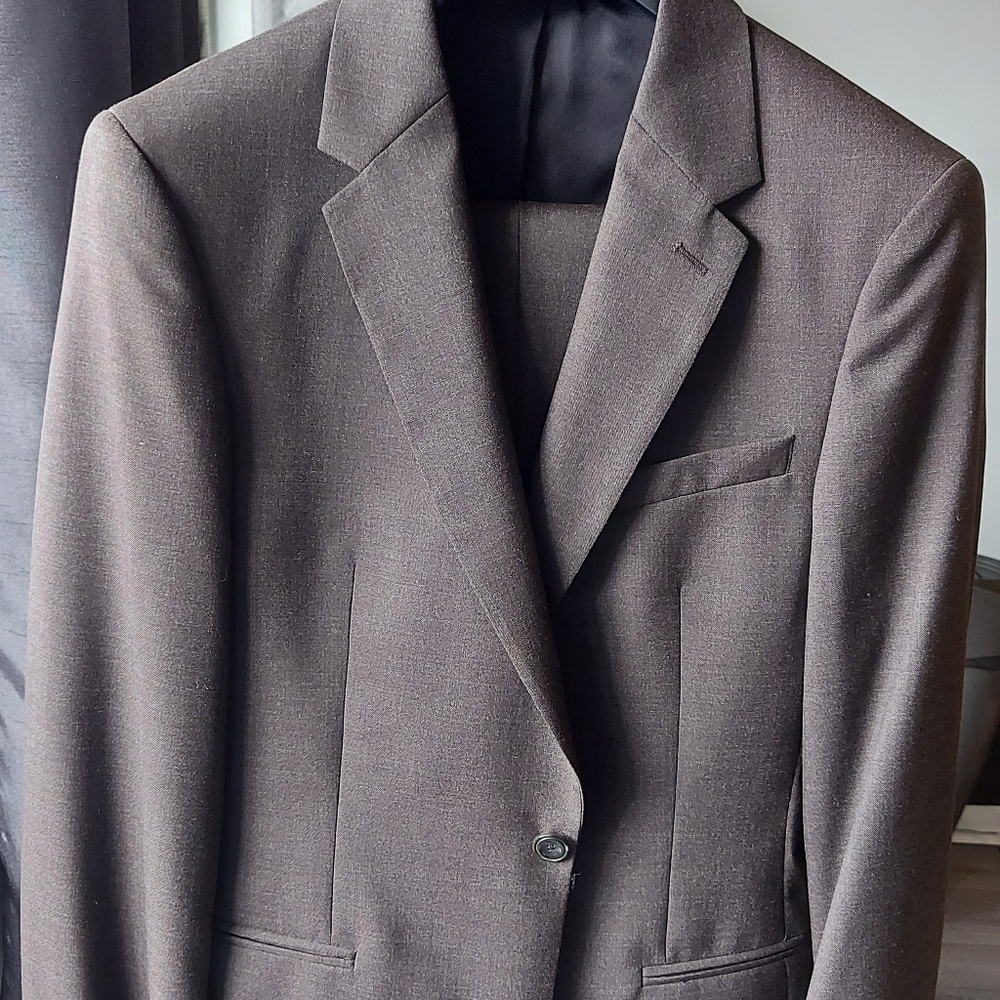 Suit
